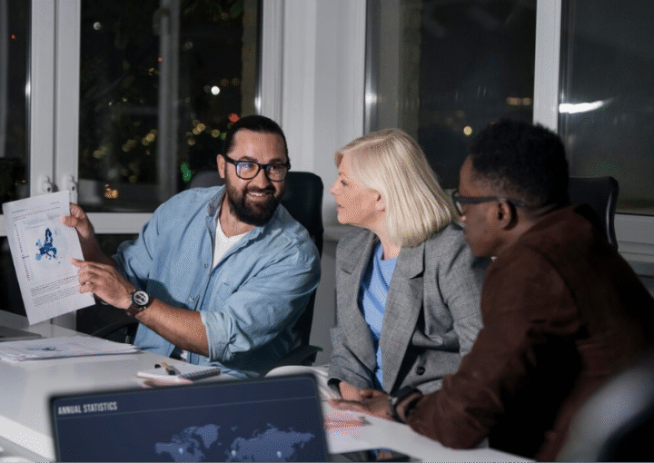 Top Benefits of Choosing Business Centers in Business Bay for Your Startup